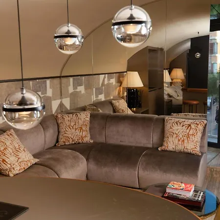 Cadensplace - Overlooking Piazza Navona By Dbalconycollection *