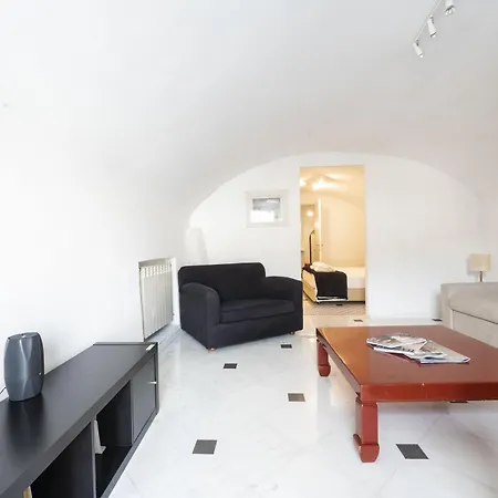 شقة Cadensplace - Overlooking Piazza Navona By Dbalconycollection روما