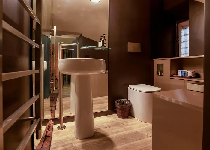 Cadensplace - Overlooking Piazza Navona By Dbalconycollection *