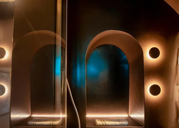 Cadensplace - Overlooking Piazza Navona By Dbalconycollection Apartman *