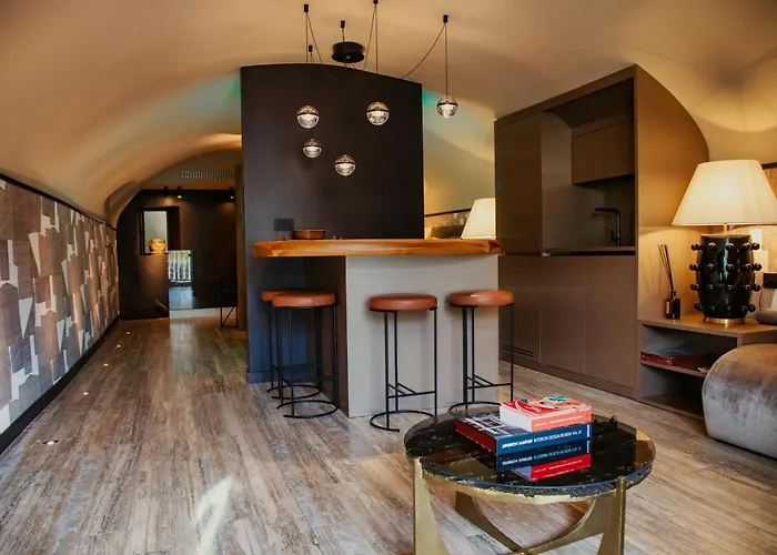 Cadensplace - Overlooking Piazza Navona By Dbalconycollection Apartman Róma