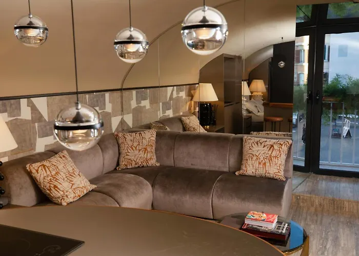 Cadensplace - Overlooking Piazza Navona By Dbalconycollection *